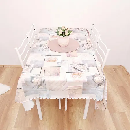 Floras 公寓 *