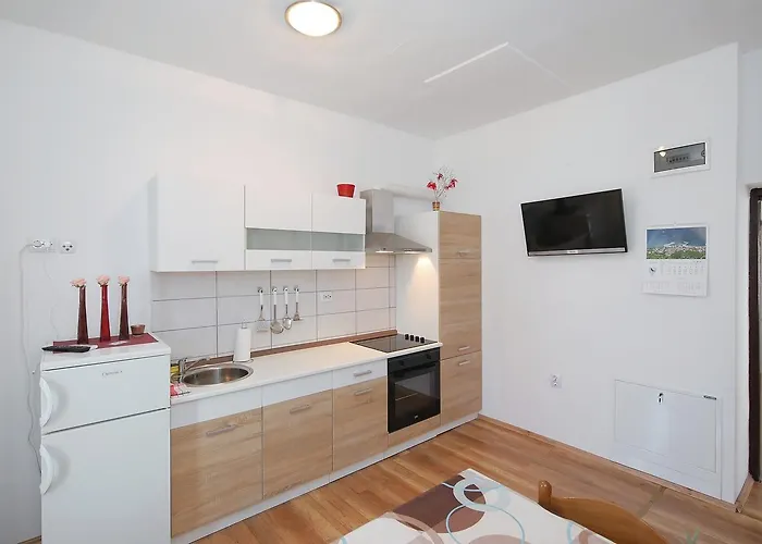 Apartman Floras