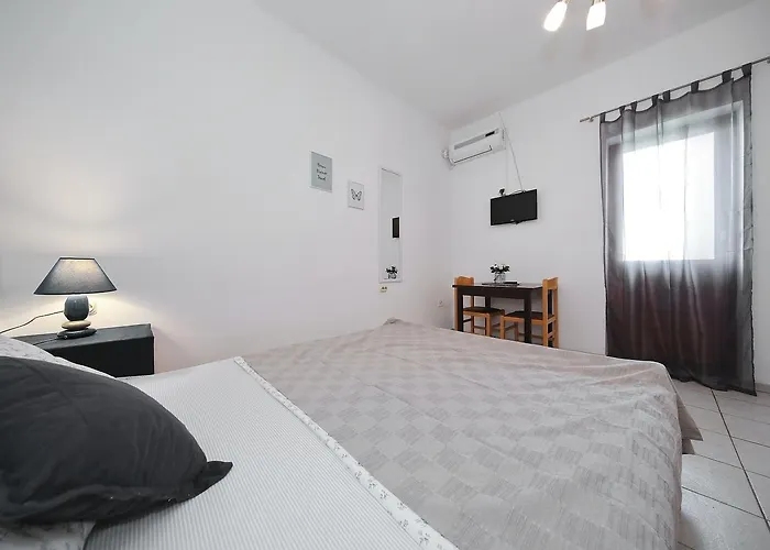 Apartman Floras